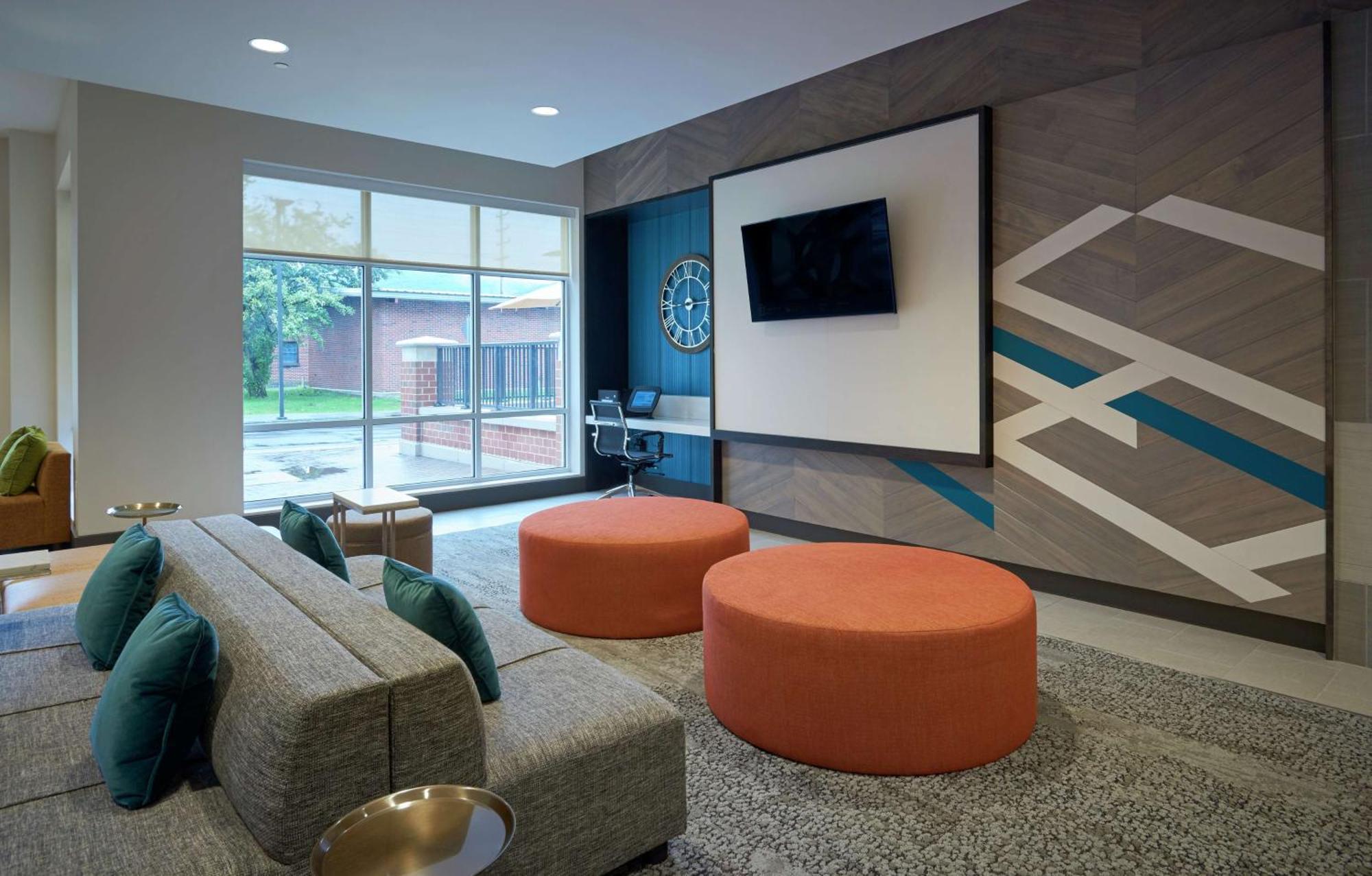 Hilton Garden Inn Corning Downtown Экстерьер фото